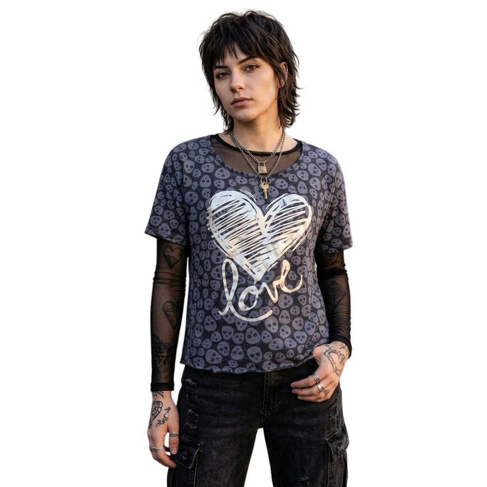 Ransom Womens Skull Heart Love Graphic T-Shirt Gray Silver Metallic Medium